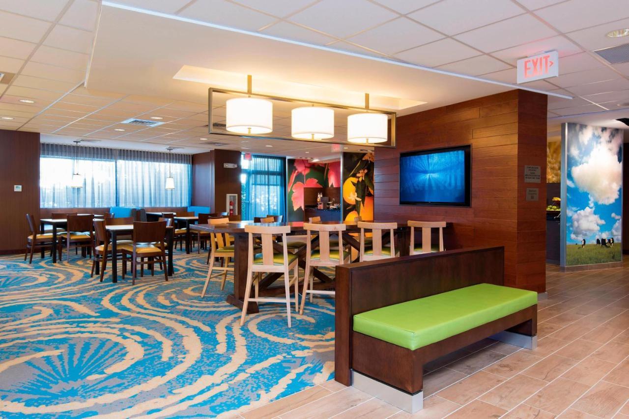 Fairfield Inn & Suites By Marriott Tampa Westshore/Airport Екстер'єр фото