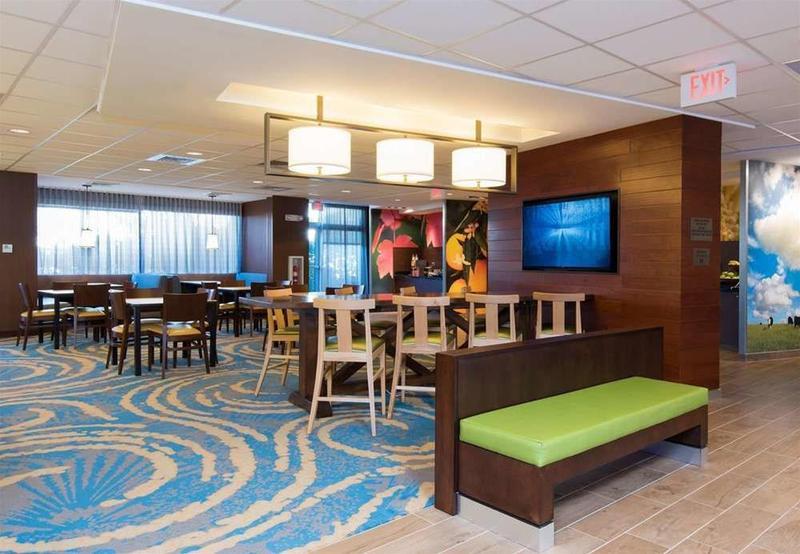 Fairfield Inn & Suites By Marriott Tampa Westshore/Airport Екстер'єр фото