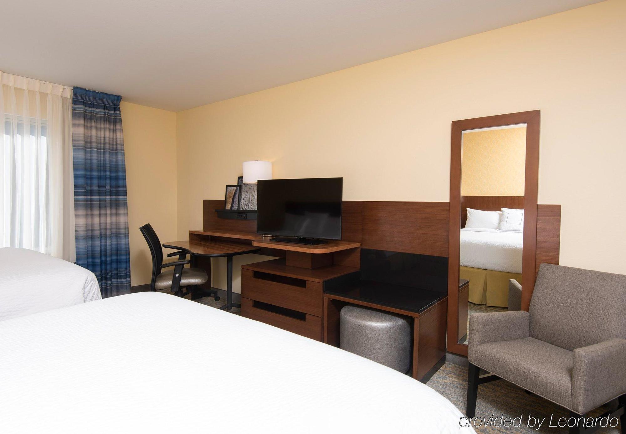 Fairfield Inn & Suites By Marriott Tampa Westshore/Airport Екстер'єр фото