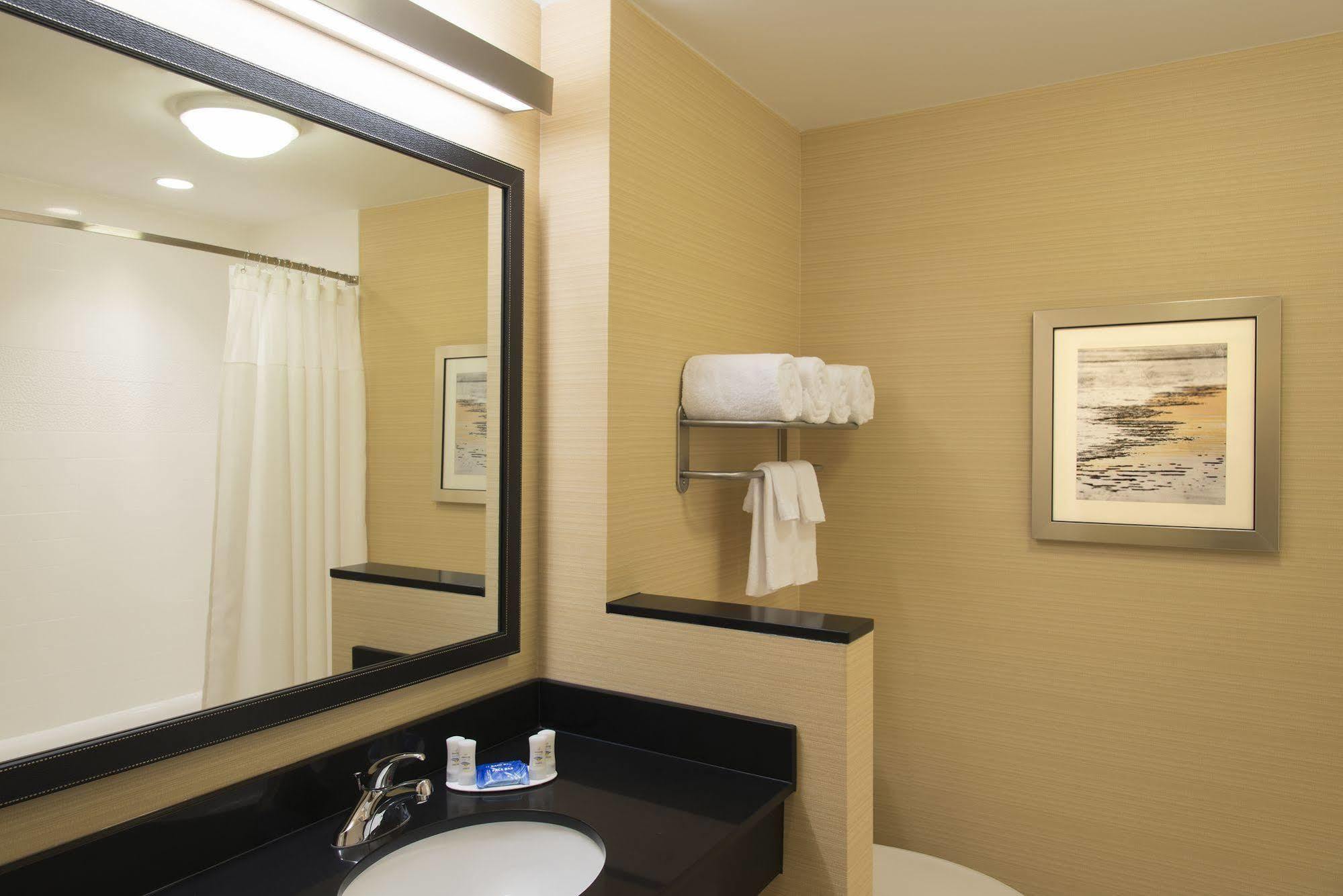 Fairfield Inn & Suites By Marriott Tampa Westshore/Airport Екстер'єр фото